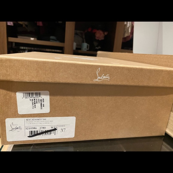 NEW IN BOX Size 37 7 Christian Louboutin Combat Boot Bootie Lug Sole Tan Beige - Picture 6 of 14